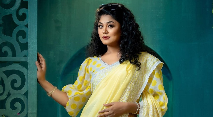 মা হচ্ছেন মৌসুমী হামিদ, জানালেন দ্বিতীয় বিয়ের খবরও